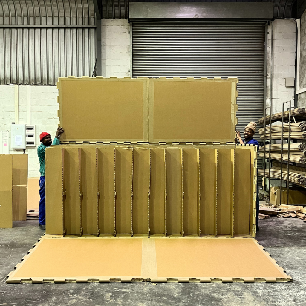 Freight crate with custom internal inserts