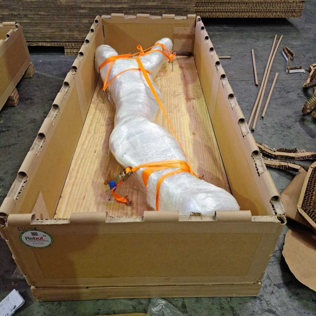 Art Packaging Crate with Timber pallet base for heavier artwork and unusual pieces