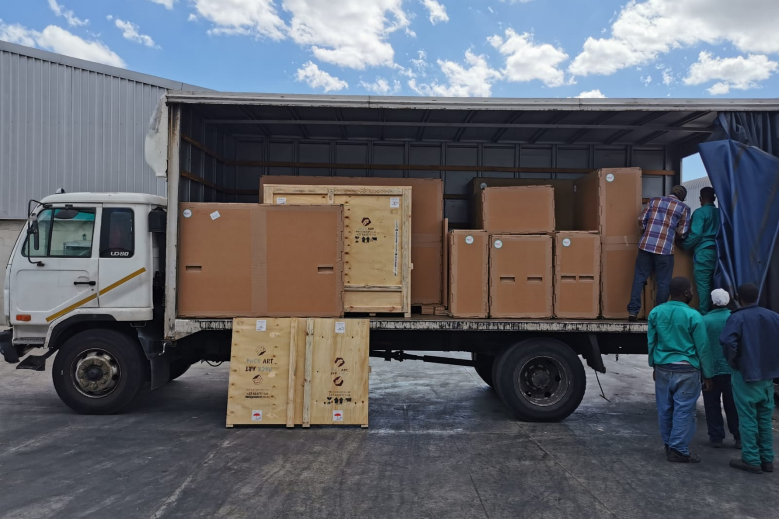 Heavy Equipment Packaging: Best Practices for Safe Transport